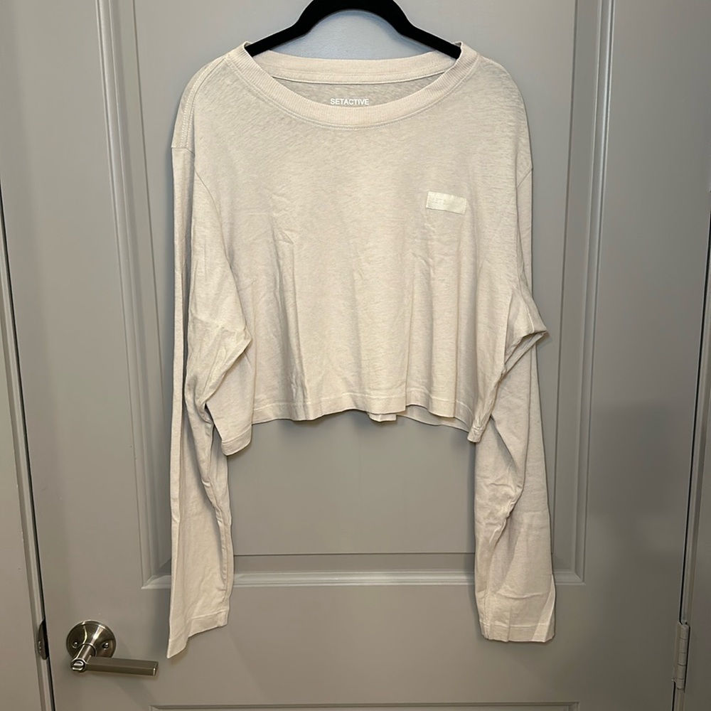 NWOT SET ACTIVE Oatmilk Set Crop Top